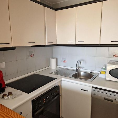 Apartamento Del Nino Campoamor Luaran gambar