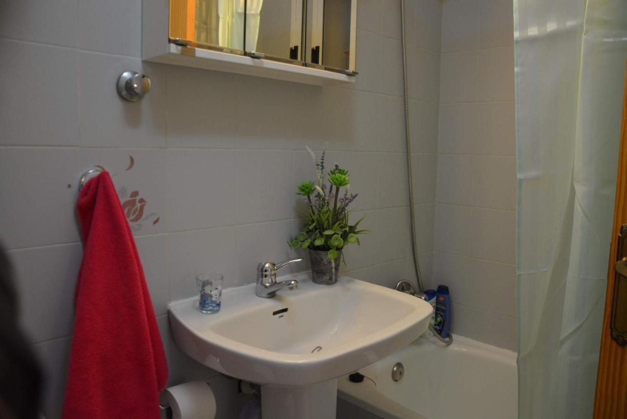 Apartamento Del Nino Campoamor Luaran gambar