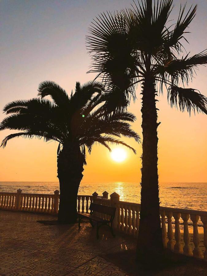 Apartamento Del Nino Campoamor Luaran gambar
